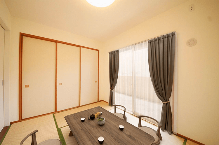 内観サムネイル画像